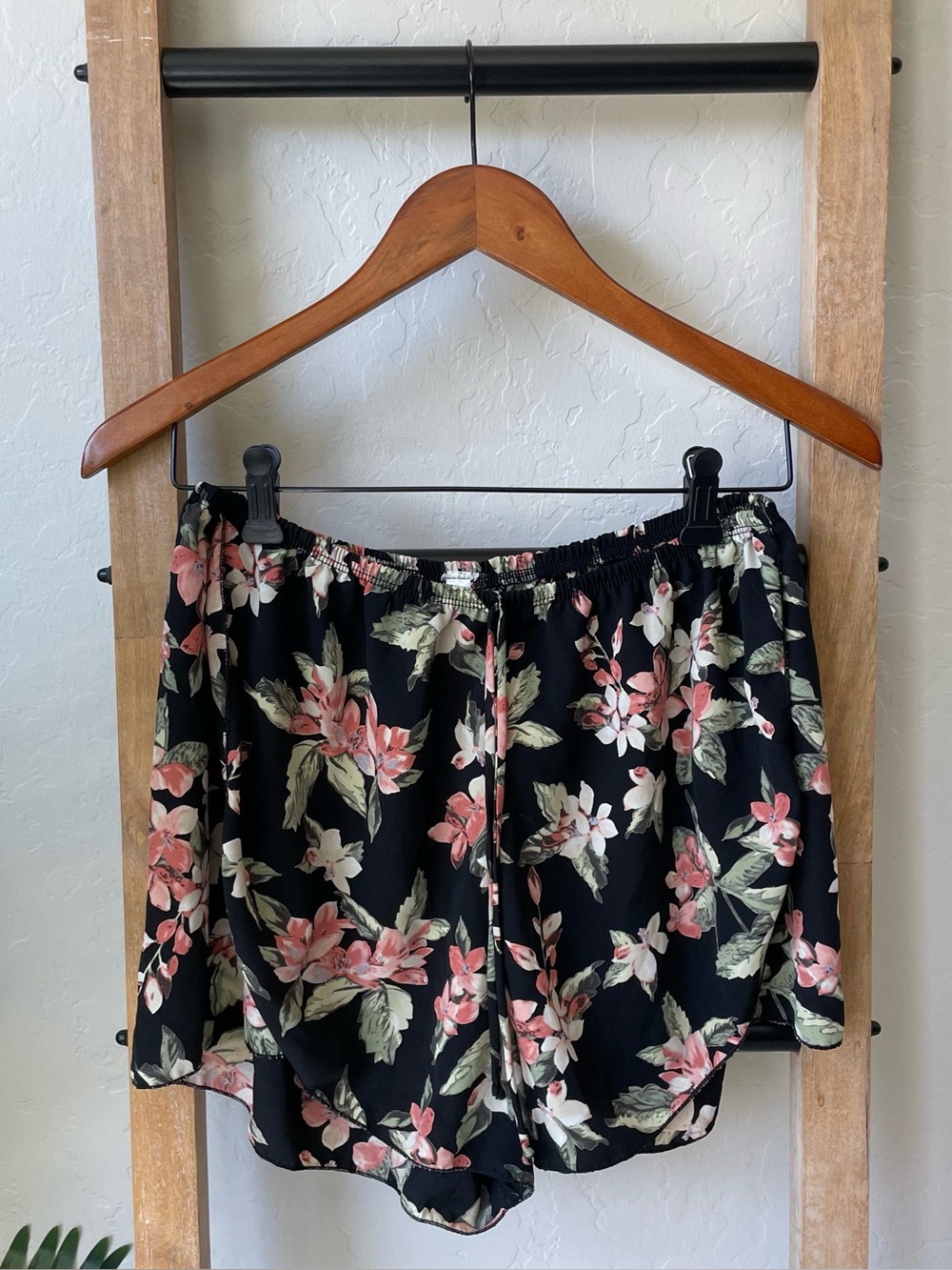 Cherish Black Floral Elastic Waist Flowy Shorts